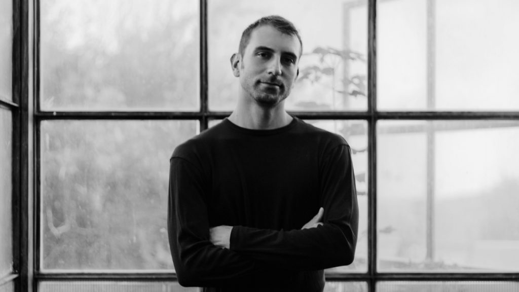 Andrea Vanzo, músico, pianista e compositor italiano, vem ao Brasil com a tu ...