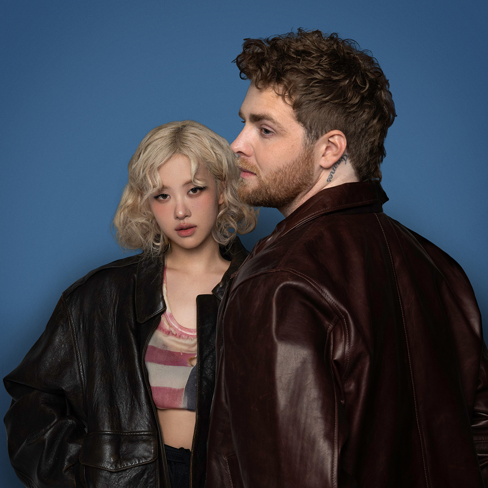 Alex Warren lança “On My Mind” com participação de Rosé